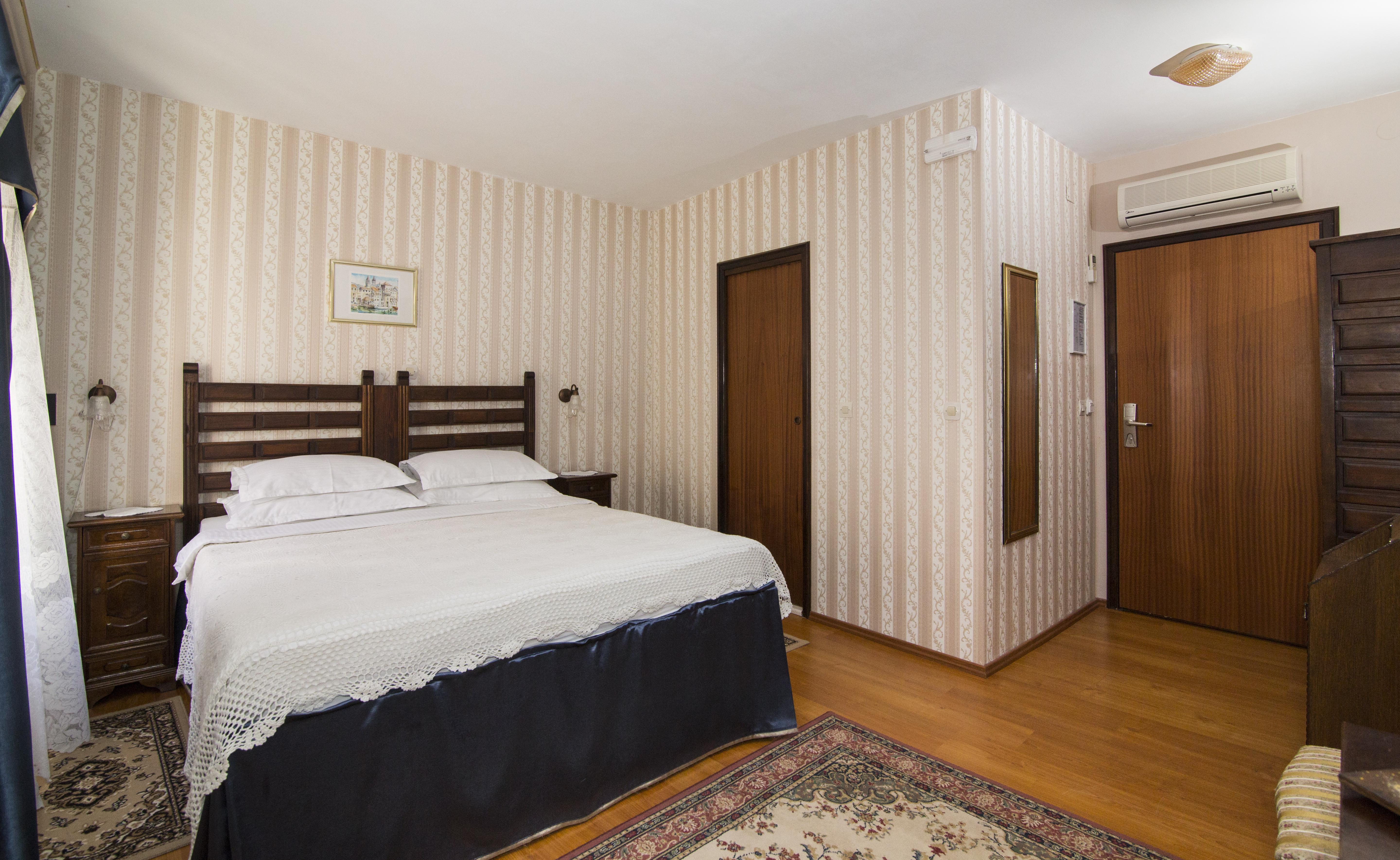 Heritage Hotel Pasike Trogir Exterior foto
