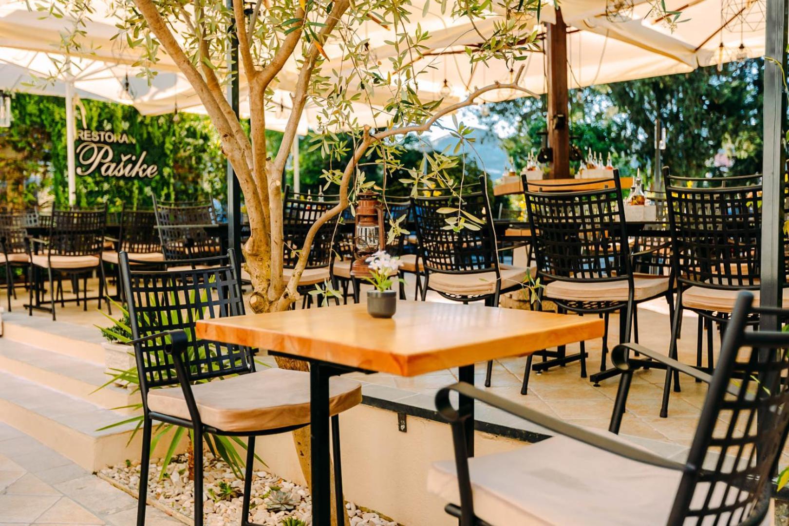 Heritage Hotel Pasike Trogir Exterior foto