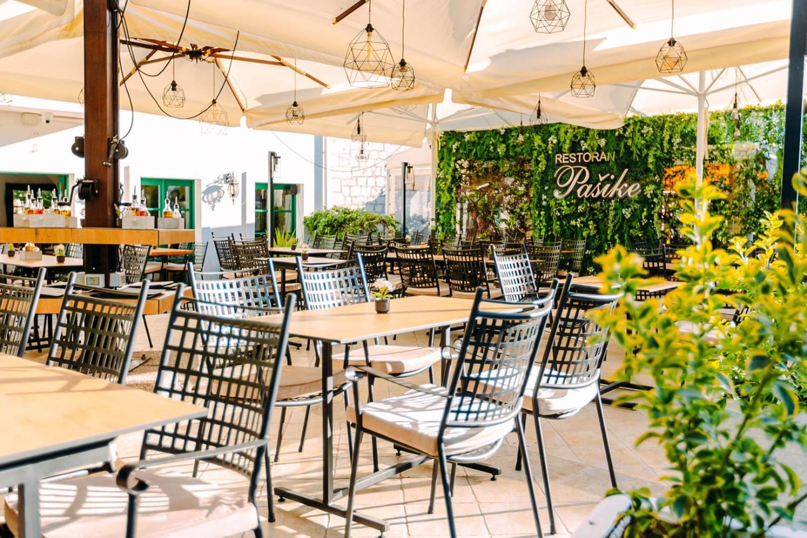 Heritage Hotel Pasike Trogir Exterior foto