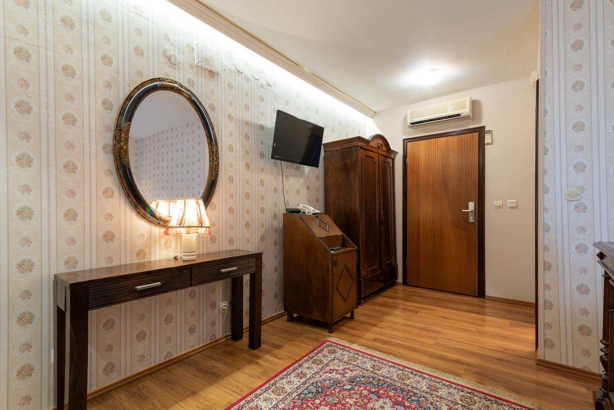 Heritage Hotel Pasike Trogir Exterior foto