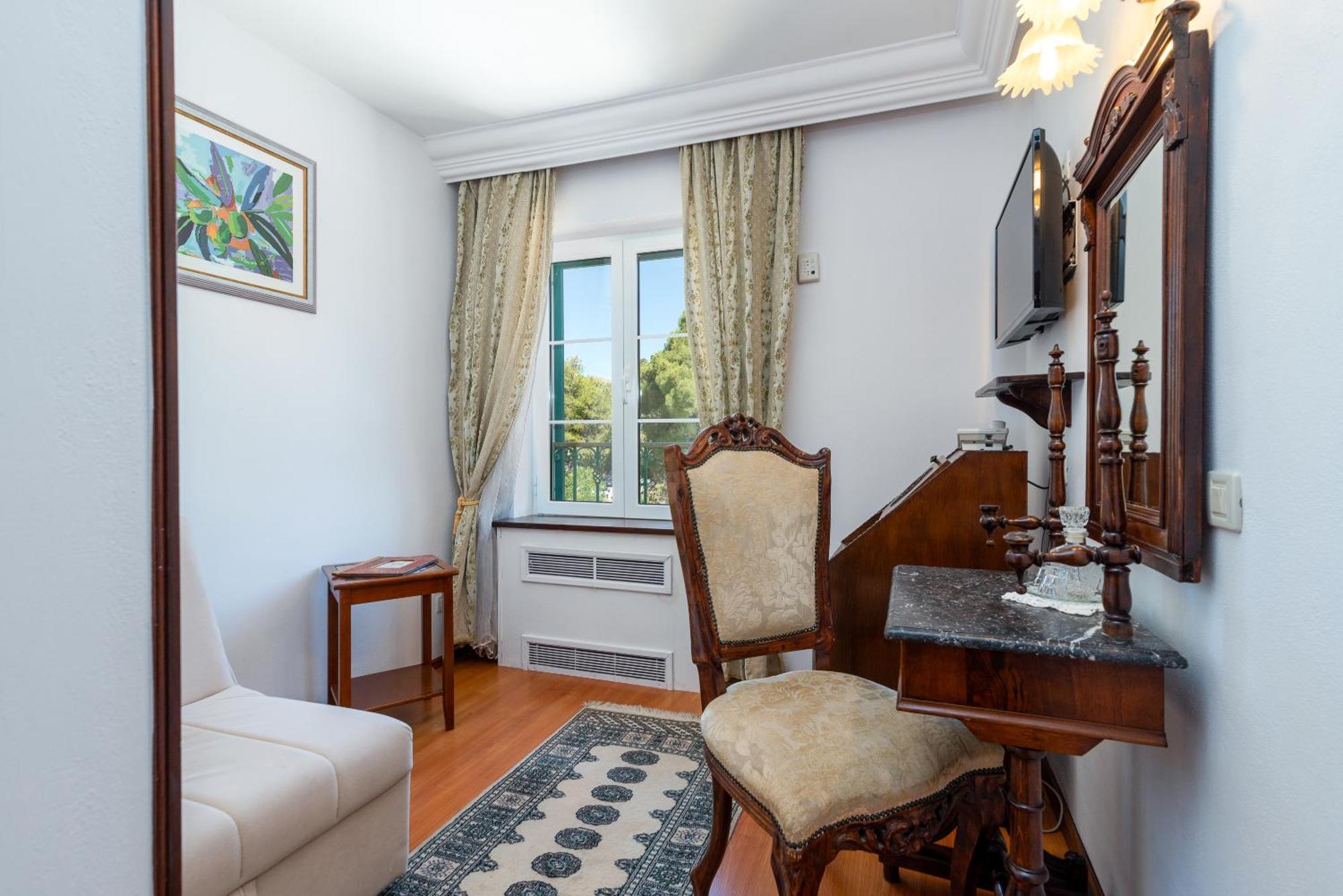 Heritage Hotel Pasike Trogir Exterior foto